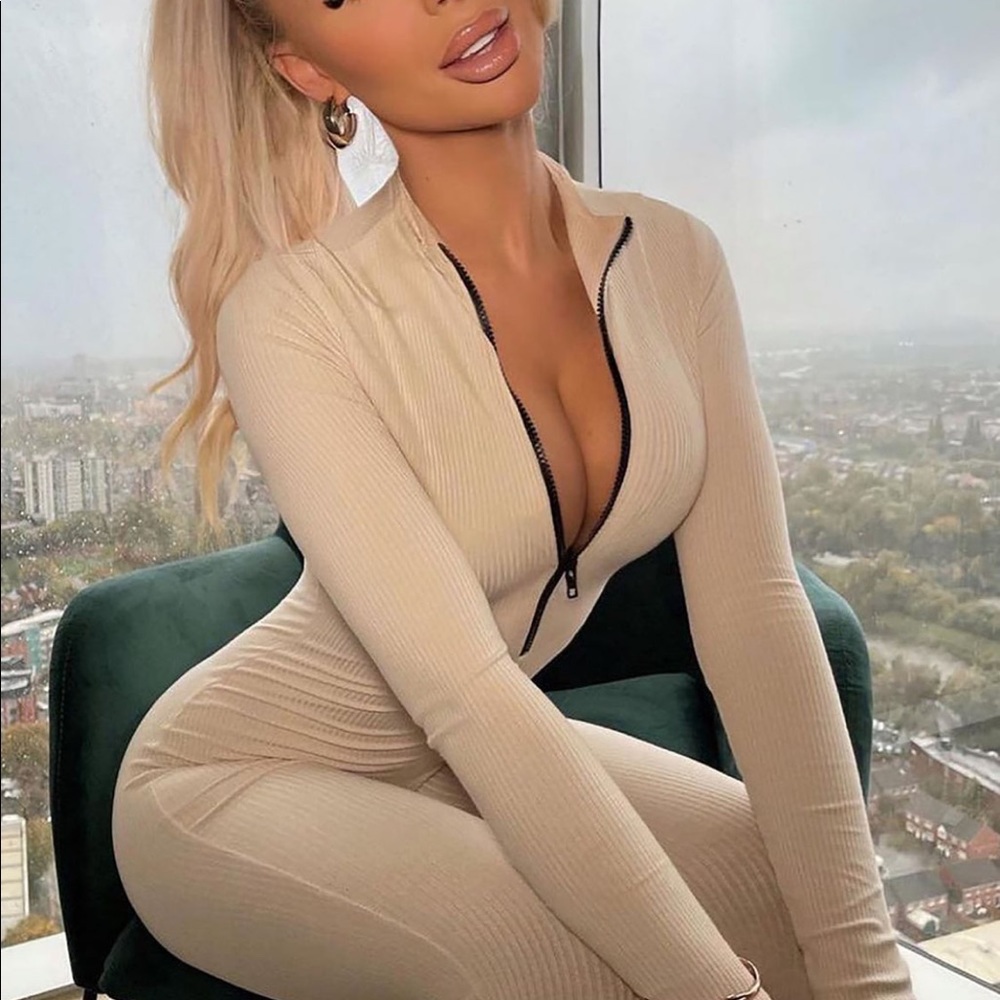 Medium brand new jumpsuit